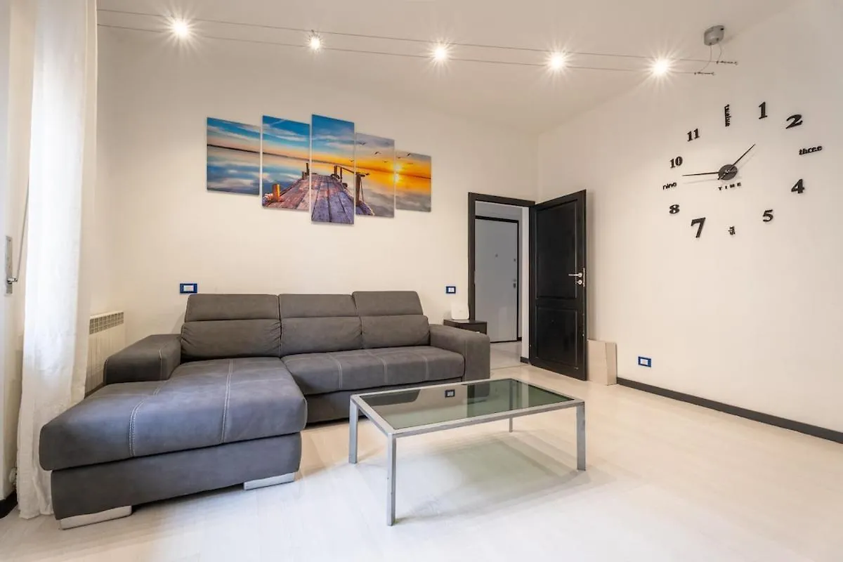 La Casa Del Lubra - A 2 Passi Dalla Stazione E Dal Porto Piombino 0*,