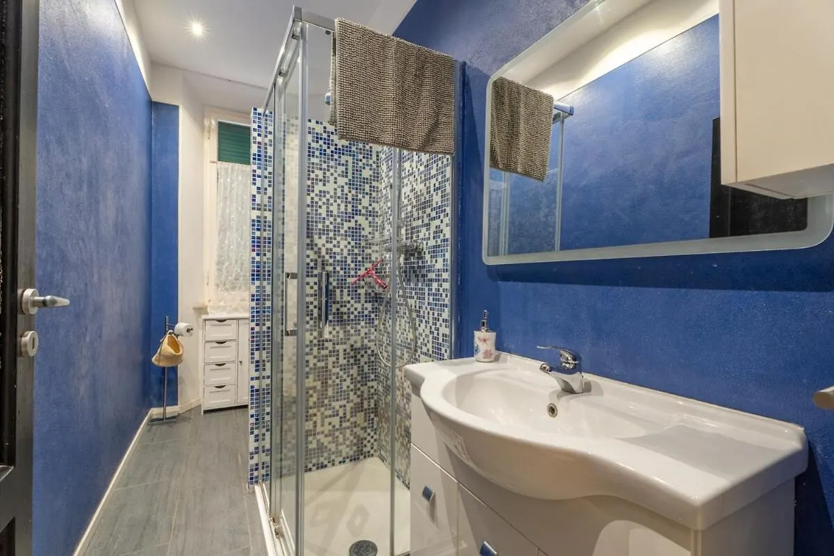Apartmán La Casa Del Lubra - A 2 Passi Dalla Stazione E Dal Porto Piombino